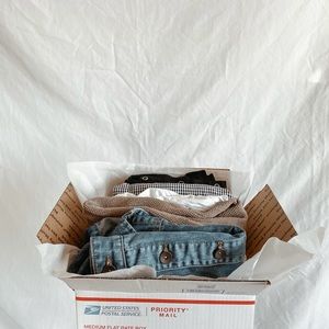 Thrift Fit Box | Alexandra